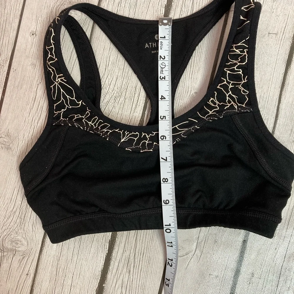 ATHLETA Women’s Black design racerback sports bra